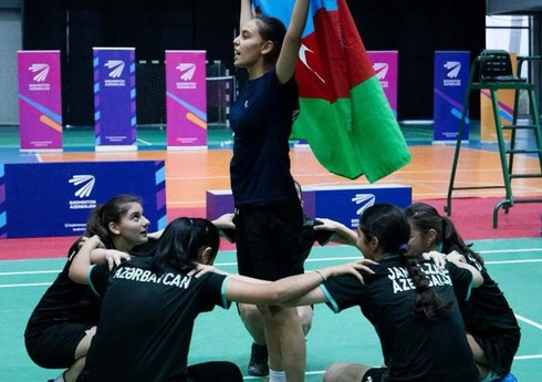 Azərbaycan badmintonçuları ilk dəfə Avropa çempionatının təsnifat mərhələsində qələbə qazanıb