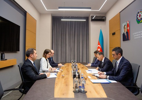 Azərbaycan Dünya Bankı ilə İKT və nəqliyyat sektorlarında əməkdaşlığı müzakirə edib