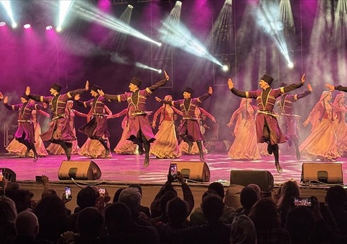 Azərbaycan Dövlət Rəqs Ansamblı İstanbulda konsert proqramı ilə çıxış edib