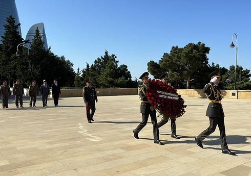 Azərbaycan ilə Qırğızıstan arasında hərbi əməkdaşlıq müzakirə edilib