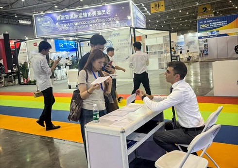 Azərbaycan Çində yeni Transxəzər Gömrük Ticarət Portalını təqdim edib