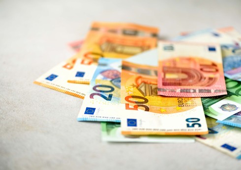 Azərbaycan Mərkəzi Bankının valyuta məzənnələri (08.01.2025)