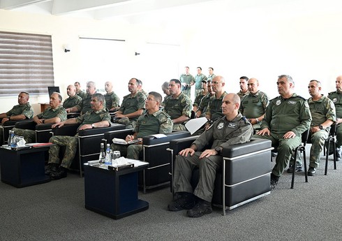 Azərbaycan Ordusunda taktiki-xüsusi təlim keçirilir