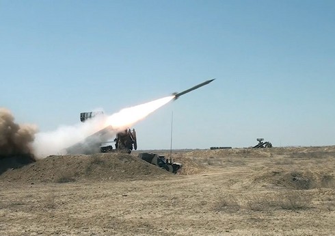 Azərbaycan Ordusunun Hava Hücumundan Müdafiə bölmələrində döyüş atışları icra edilib