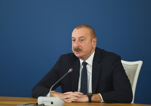 Azərbaycan Prezidenti: 
