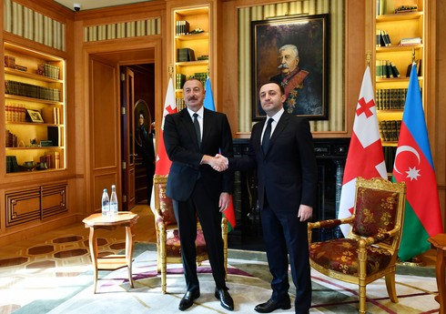 Azərbaycan Prezidenti və Gürcüstanın Baş naziri “Qarabağ xanlığının irsi” sərgisi ilə tanış olublar