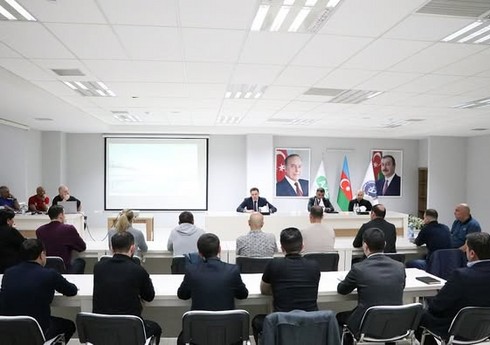Azərbaycan Regional Voleybol Klublarının nümayəndələri ilə görüş keçirilib