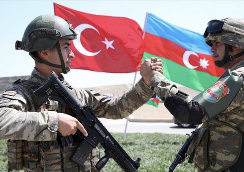 Azərbaycan-Türkiyə hərbi əməkdaşlığının daha da genişləndirilməsi müzakirə olunacaq