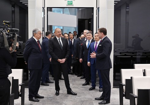 Azərbaycan və Qazaxıstan prezidentləri Astana Beynəlxalq Maliyyə Mərkəzində olublar - YENİLƏNİB Azərbaycan və Qazaxıstan prezidentləri Astana Beynəlxalq Maliyyə Mərkəzində olublar - YENİLƏNİB
