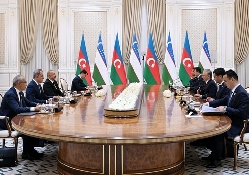 Azərbaycan və Özbəkistan prezidentlərinin məhdud tərkibdə görüşü olub - YENİLƏNİB