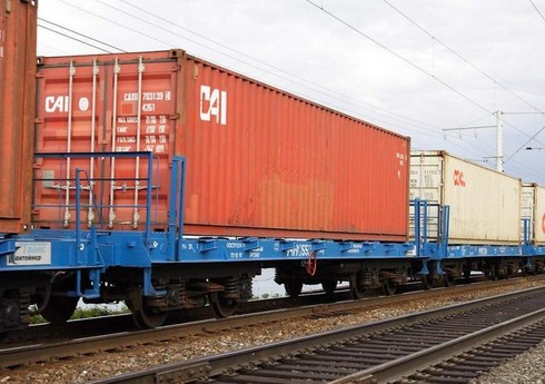 Azərbaycanda dəmir yolu nəqliyyatı ilə beynəlxalq yük daşımaları 2 % azalıb