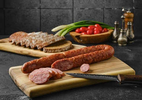 Azərbaycanda kolbasa istehsalı 5 % artıb