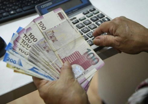 Azərbaycanda manatla geniş pul kütləsi 9 % artıb