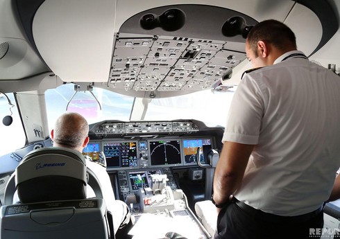 Azərbaycanda pilotların lazımi məlumatları təqdim etməsi qaydası təsdiq edilib