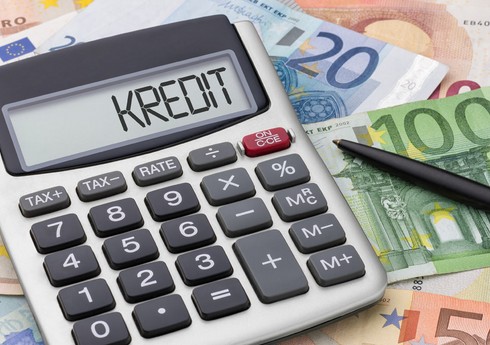 Azərbaycanda problemli kreditlərin məbləği 25 % azalıb
