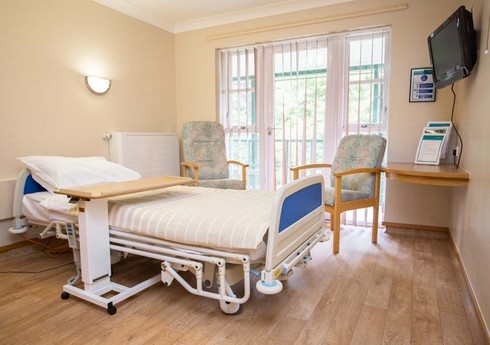 Azərbaycanda rezidentlərin işləməsi üçün ayrılan xəstəxanaların sayı azaldılacaq