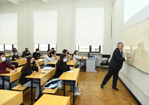 Azərbaycanda universitetlərin nəzdində elmi-tədqiqat institutları yaradılacaq