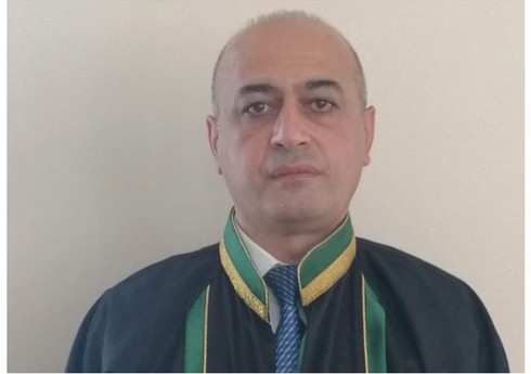 Azərbaycanda vəkil vəfat edib