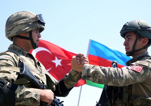 Azərbaycandakı türk hərbçilərin mandatı daha bir il müddətinə uzadılır