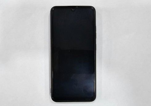 Azyaşlının cibində cəzaçəkmə müəssisəsinə mobil telefon keçirilməsinin qarşısı alınıb Azyaşlının cibində cəzaçəkmə müəssisəsinə mobil telefon keçirilməsinin qarşısı alınıb