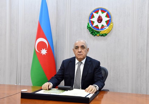 Baş nazir Əli Əsədov gürcüstanlı həmkarına başsağlığı verib