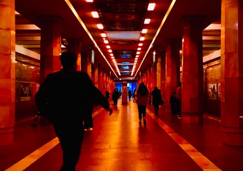 “Bakı Metropoliteni”: Bugünkü insident zamanı azyaşlı sərnişin xəsarət almayıb