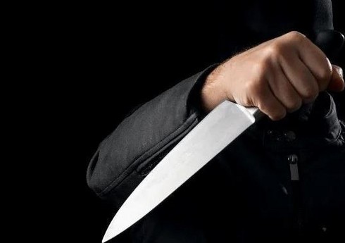 Bakıda 22 yaşlı gənc bıçaqlanıb