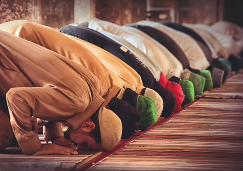 Bakıda bayram namazı qılınıb