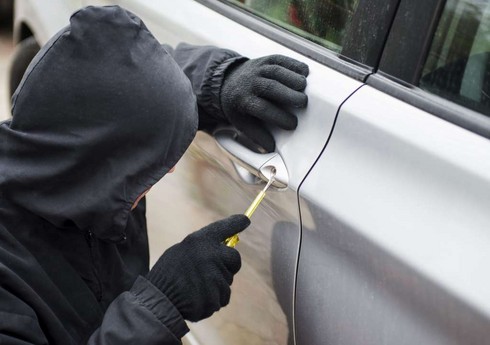 Bakıda şirkətdən oğurluq edən şəxs tutulub