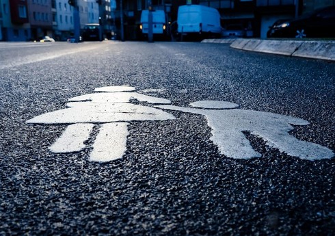 Bakıda məktəblini avtomobil vurub