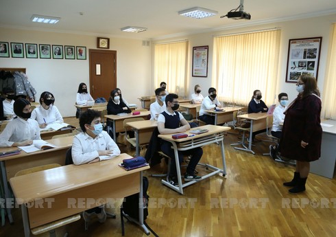 Bakıda müəllim və şagirdlərin sayı açıqlanıb
