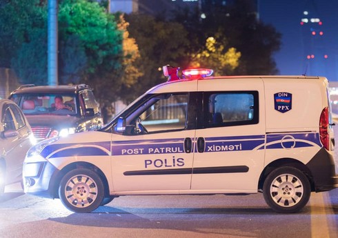 Bakıda əqli çatışmazlığı olan şəxs polis əməkdaşlarına xəsarət yetirib