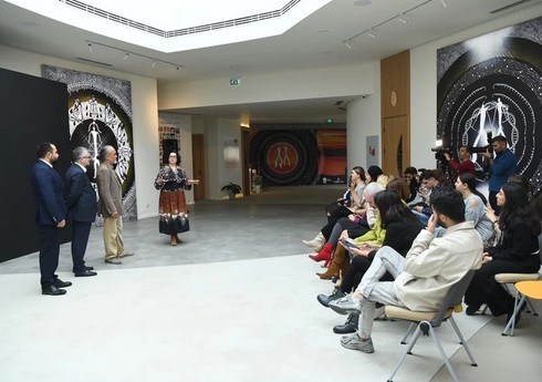 Bakıda “Qobustan bəşəriyyətin müqəddəs kodu kimi” mövzusunda dəyirmi masa keçiriləcək