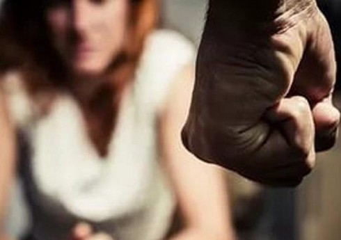 Bakıda əri tərəfindən döyülən qadının qolu sınıb