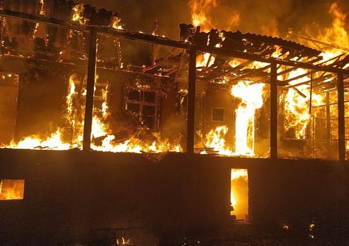 Bakıda yaşayış evindəki yanğının təfərrüatları məlum olub - YENİLƏNİB-2