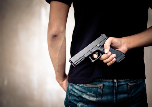 Bakıda üzərində tapança gəzdirən şəxs saxlanılıb