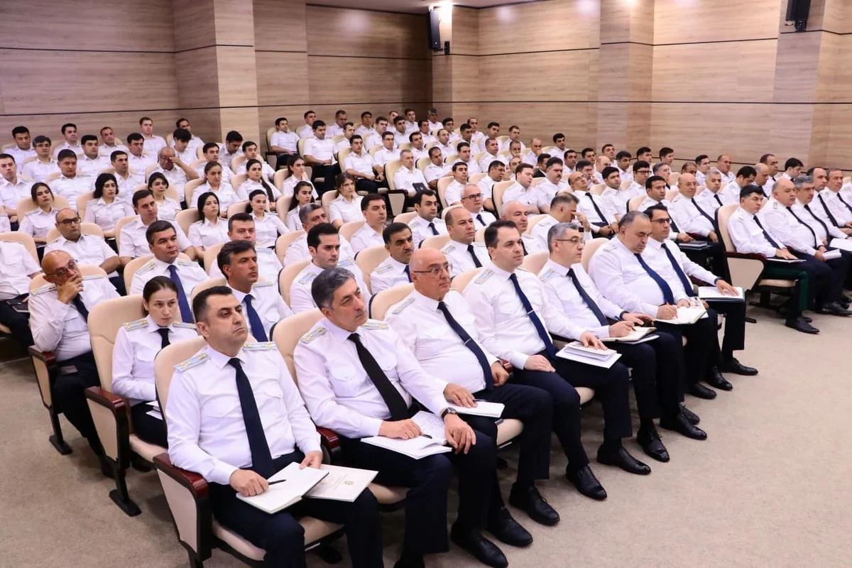 Bakı Şəhər Prokurorluğunda əməliyyat müşavirəsi keçirilib