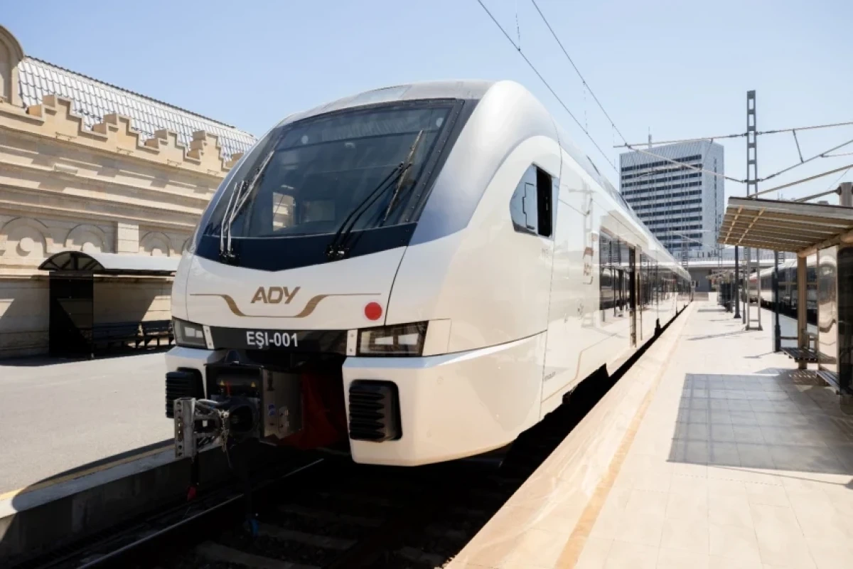 Bakı-Tbilisi-Bakı marşrutu üzrə qatarların hərəkət cədvəli yenilənəcək Bakı-Tbilisi-Bakı marşrutu üzrə qatarların hərəkət cədvəli yenilənəcək