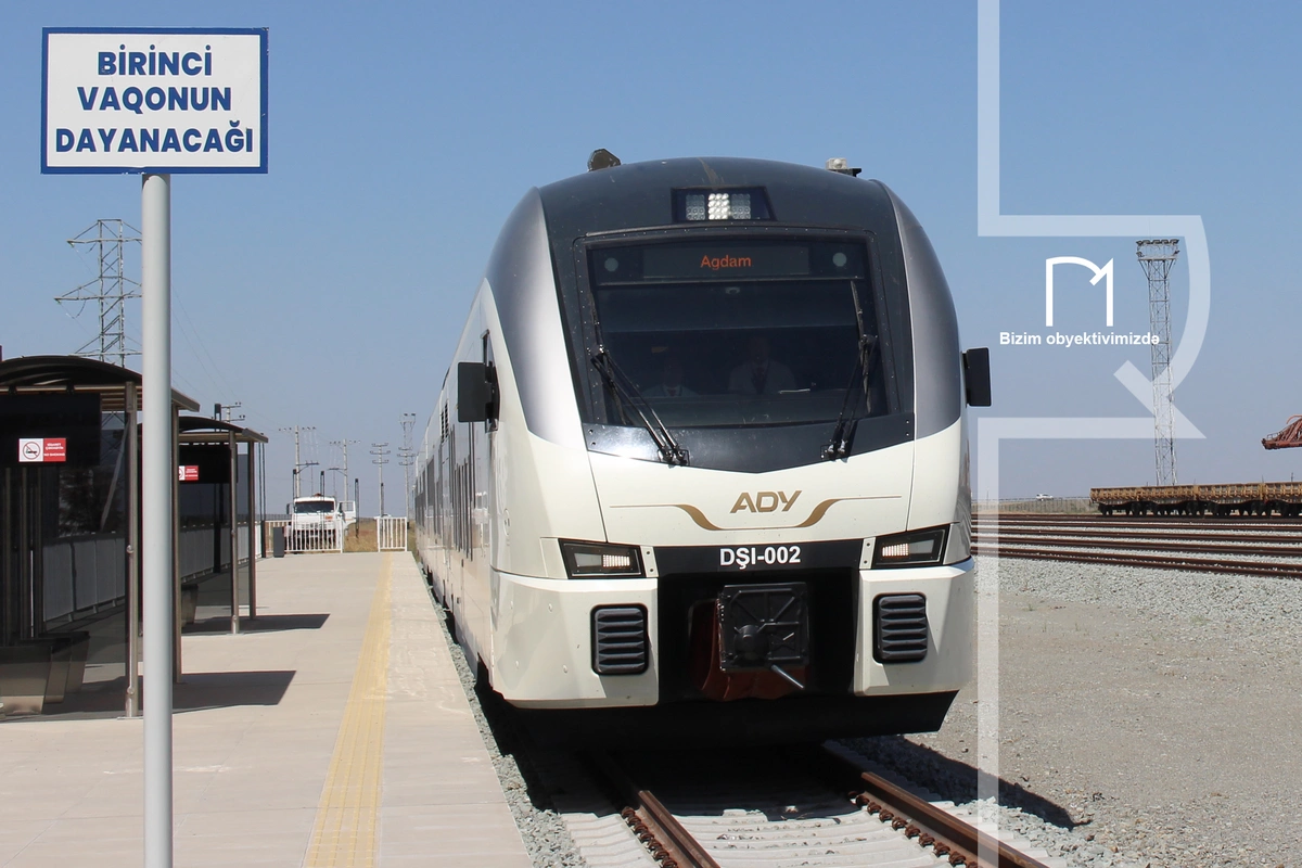 Bakı-Tbilisi qatarı ilə səyahət edəcəklərin NƏZƏRİNƏ Bakı-Tbilisi qatarı ilə səyahət edəcəklərin NƏZƏRİNƏ