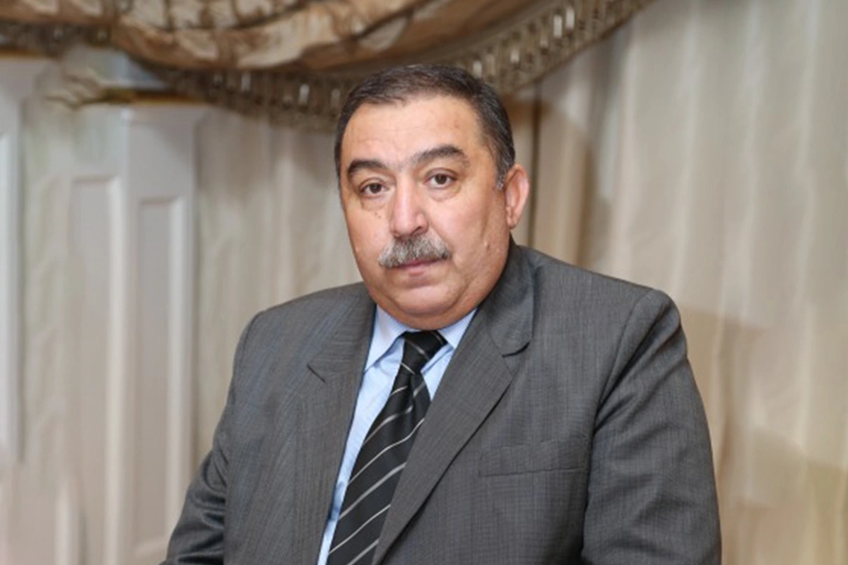 Bakıda aktyor əməliyyatdan sonra İFLİC OLDU Bakıda aktyor əməliyyatdan sonra İFLİC OLDU