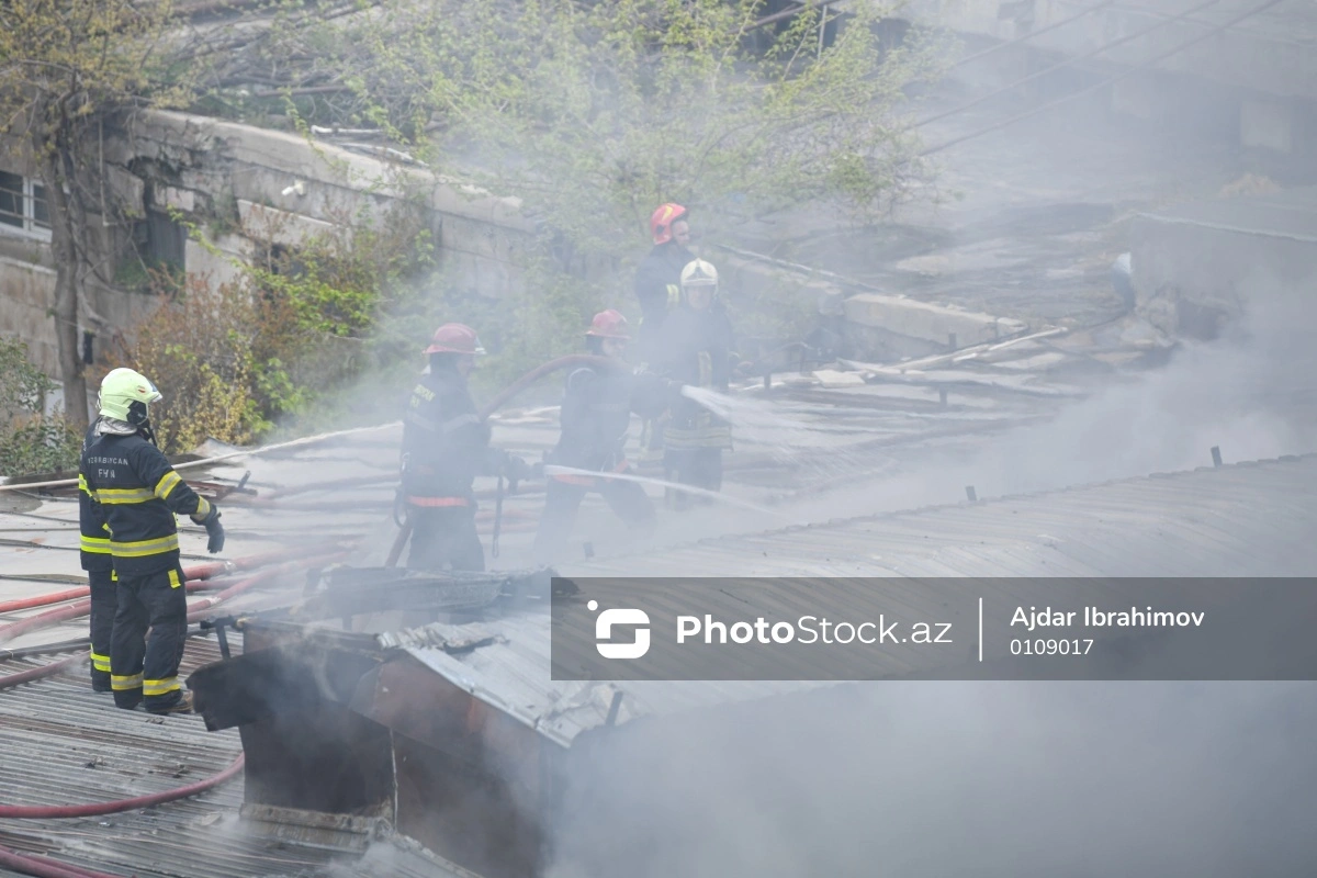 Bakıda anbarda baş verən yanğın məhdudlaşdırılıb
