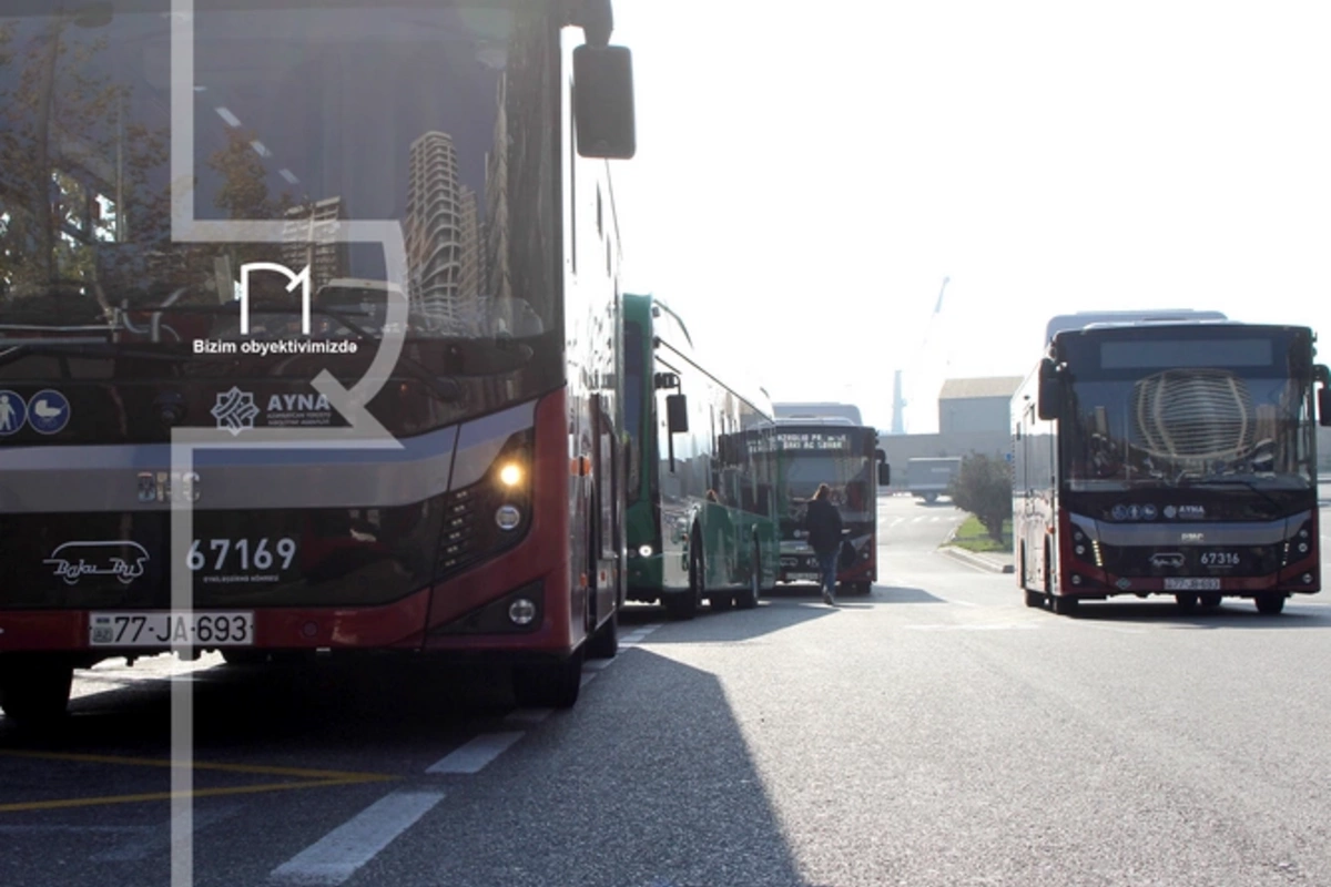 Bakıda avtobusdan istifadə edənlərə SEVİNDİRİCİ XƏBƏR Bakıda avtobusdan istifadə edənlərə SEVİNDİRİCİ XƏBƏR