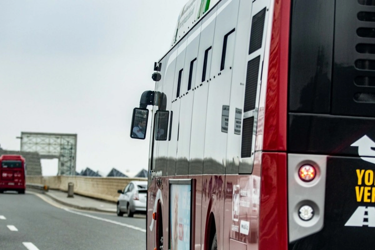 Bakıda avtobuslardan istifadə edənlərə VACİB XƏBƏR