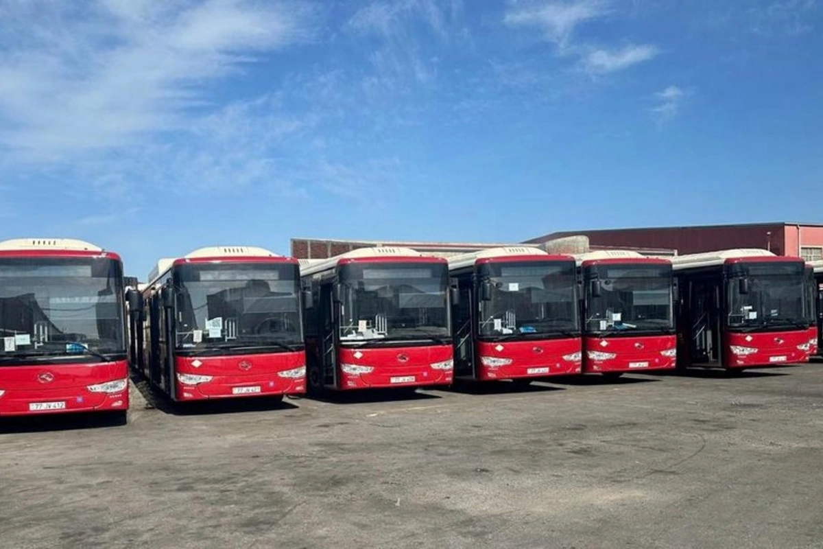 Bakıda daha bir marşrut xəttində avtobuslar yenilənir