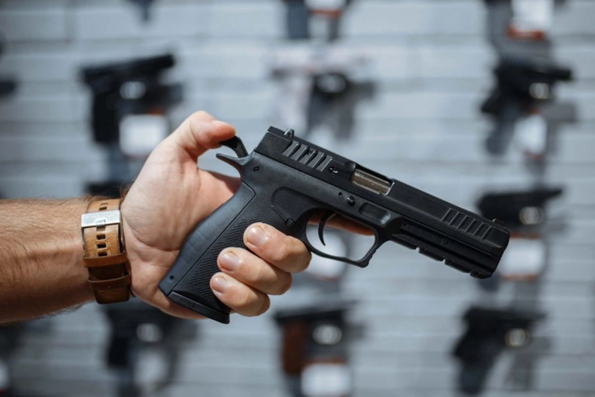 Bakıda kişi arvadını güllələyib, cinayət işi başlanıb