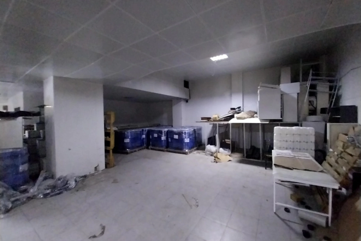 Bakıda kosmetoloji vasitələrin satışı anbarının fəaliyyəti dayandırılıb Bakıda kosmetoloji vasitələrin satışı anbarının fəaliyyəti dayandırılıb