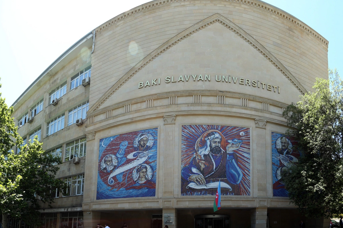 Bakıda məşhur universitet TƏMİR OLUNACAQ