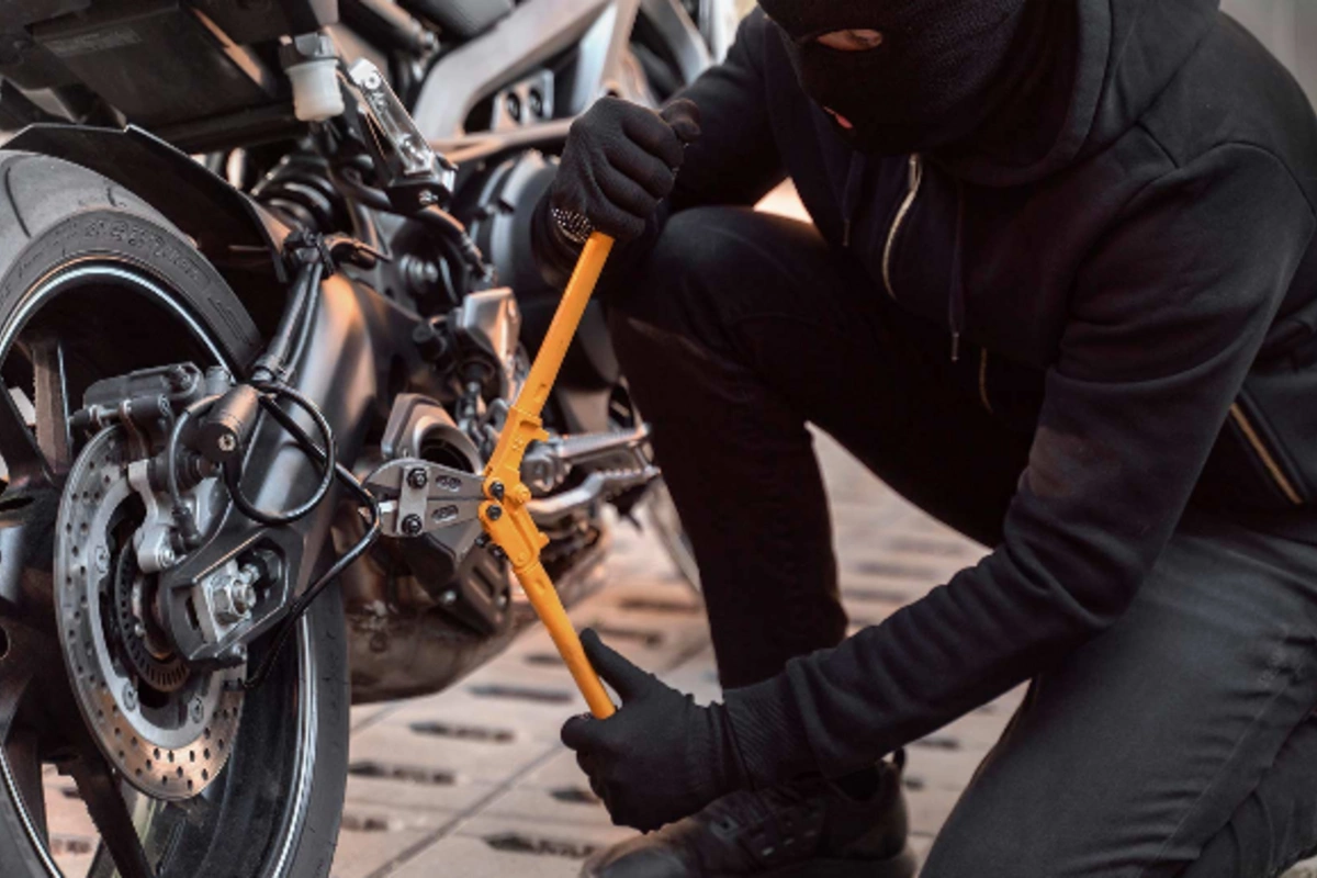 Bakıda moped və motosiklet oğurluğu edən şəxslər saxlanılıblar