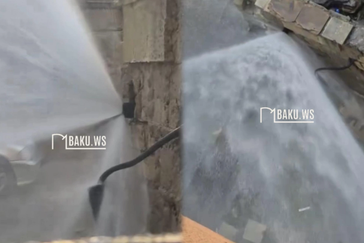 Bakıda su borusu partlayıb – Bina qarşısında gölməçə yaranır