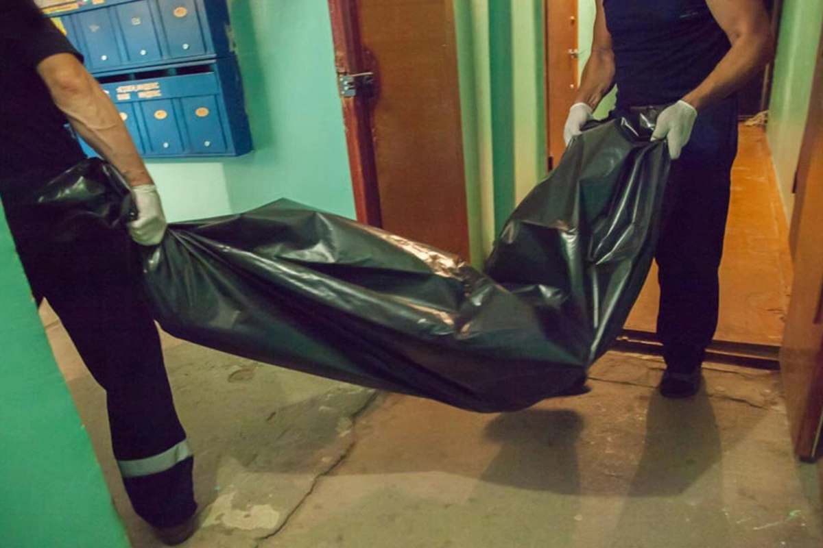Bakıda yaşayış kompleksinin tualetində meyit tapıldı